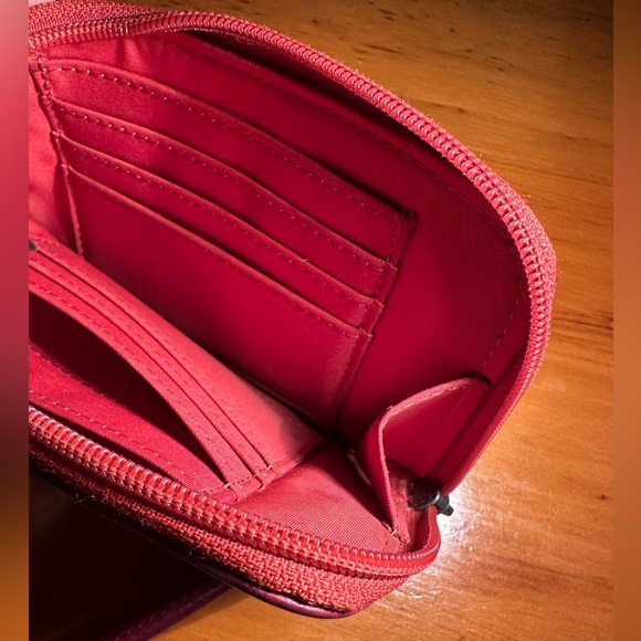 Bright Boho Flowers Leather Fossil Wristlet with Detachable Strap - Picture 5 of 12